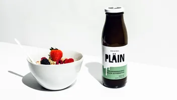Bottle of Pläin. Source: (c) Pläin, Press Kit (http://www.plaein.de) Bottle of Pläin. Source: (c) Pläin, Press Kit (http://www.plaein.de)